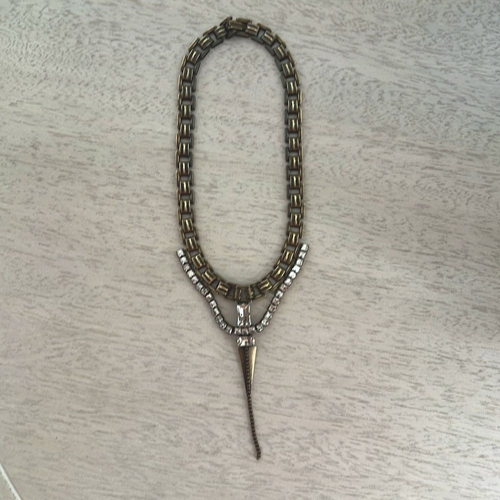 Lionette necklace